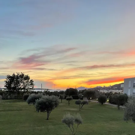Feels Like Juan Flore - Air-conditioned Furnished With Terrace & Parking Apartment Antibes